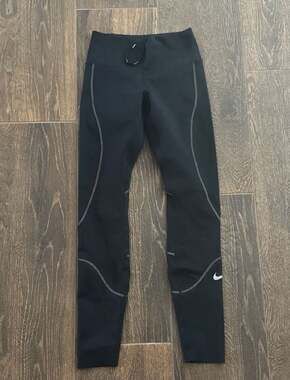 Nike Dri-FIT Running Leggings Black Contrast Stitching Size XS.  SKU D17